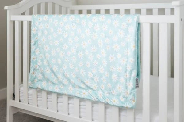 Dancing Daisies Sky Baby Blanket - Dreamy Blanket