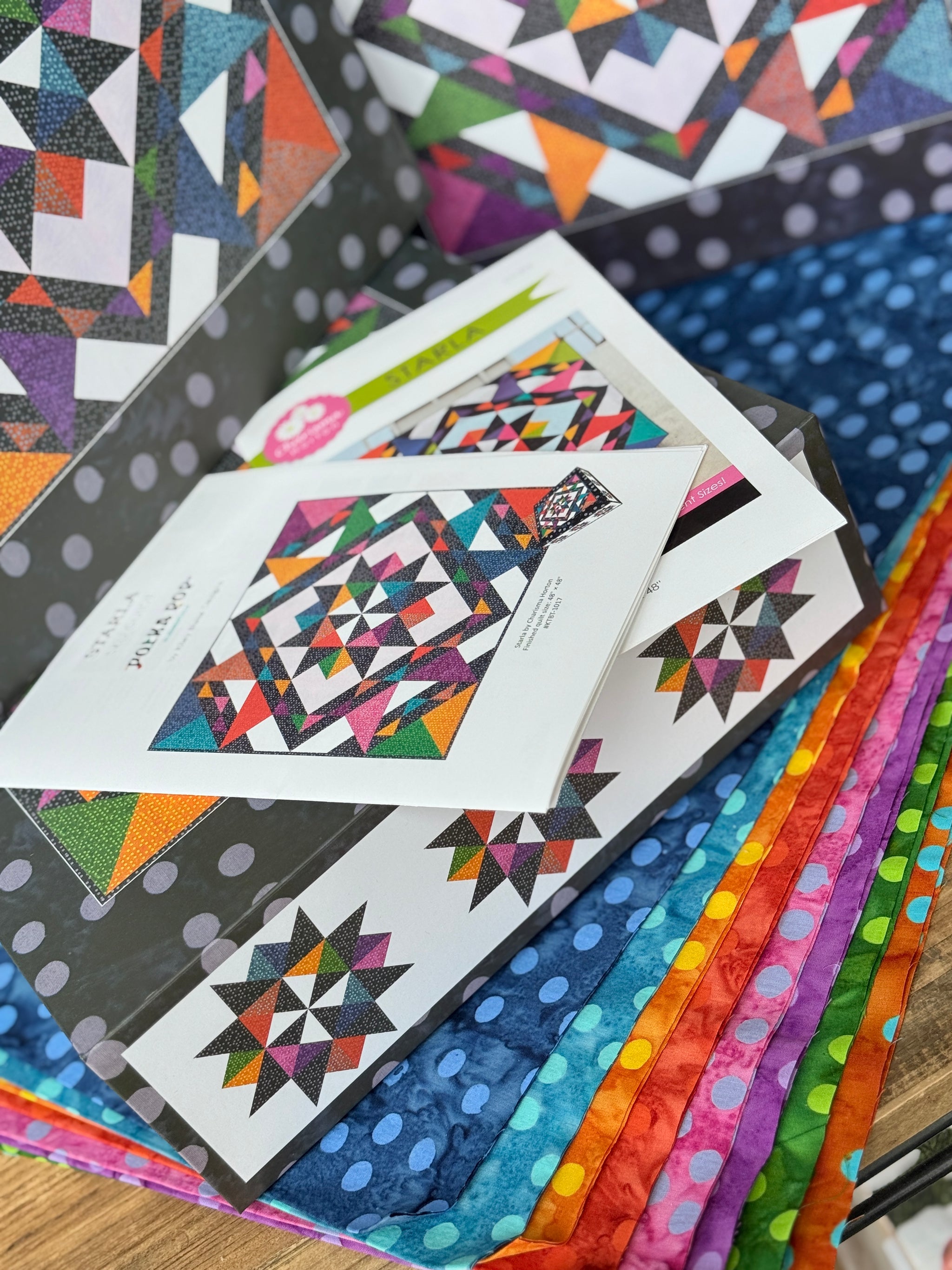 Batiks Starla Quilt Kit